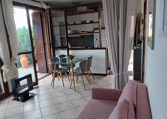 Blu Dipinto Di Blu - View - Perledo